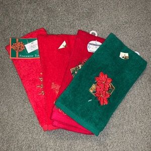 Christmas Fingertip Towels (Set of 4)